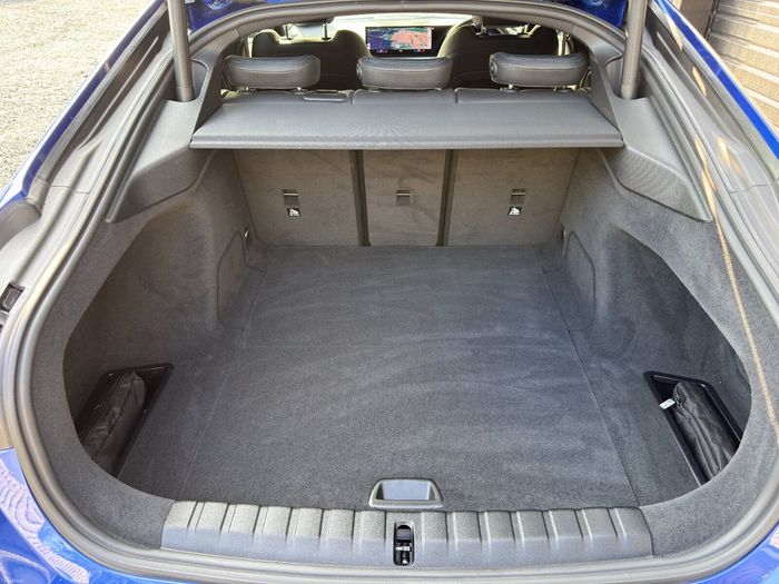 BMW i4 2023