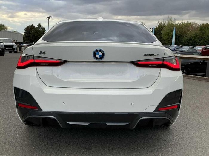 BMW i4 2022