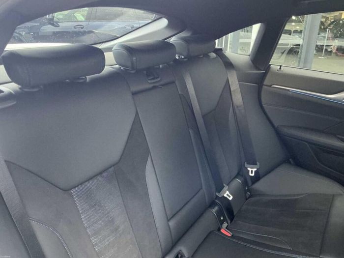 BMW i4 2022