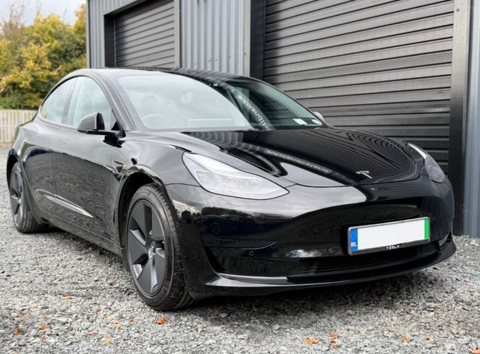 Tesla Model 3 2021
