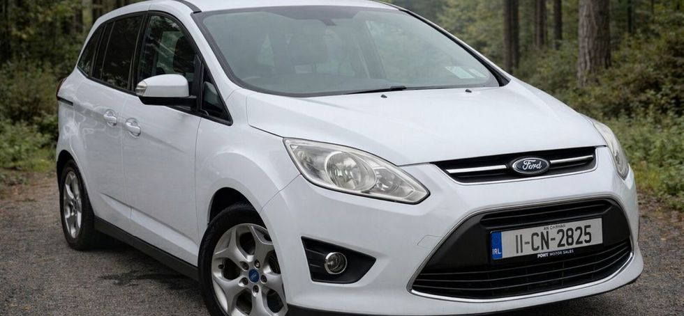 Ford Grand C-Max 2011