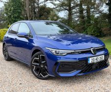 Volkswagen Golf 2025
