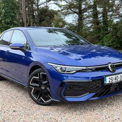Volkswagen Golf 2025