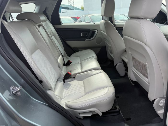 Land Rover Discovery Sport 2016