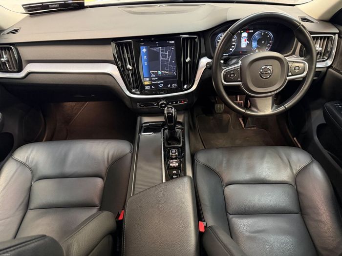 Volvo V60 2019