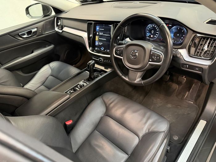Volvo V60 2019