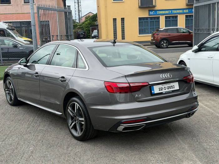 Audi A4 2022
