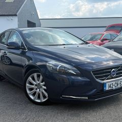 Volvo V40 2014