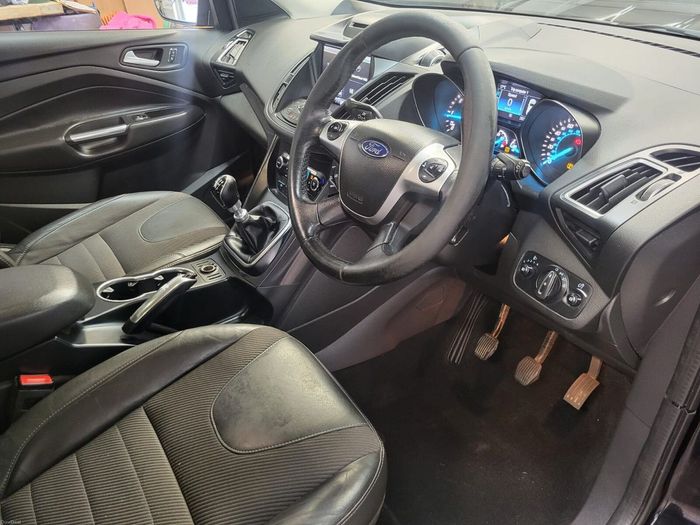 Ford Kuga 2016