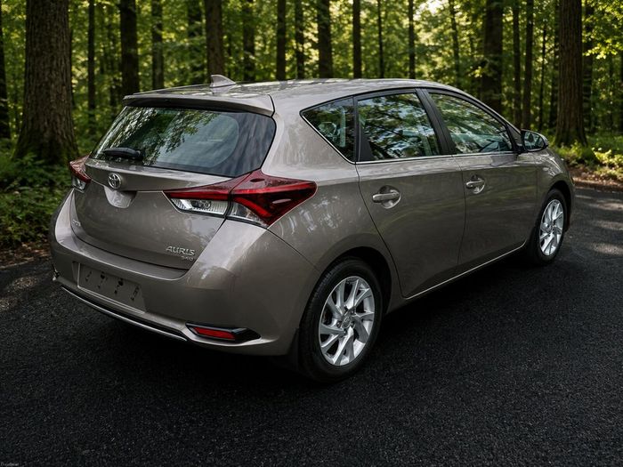 Toyota Auris 2016