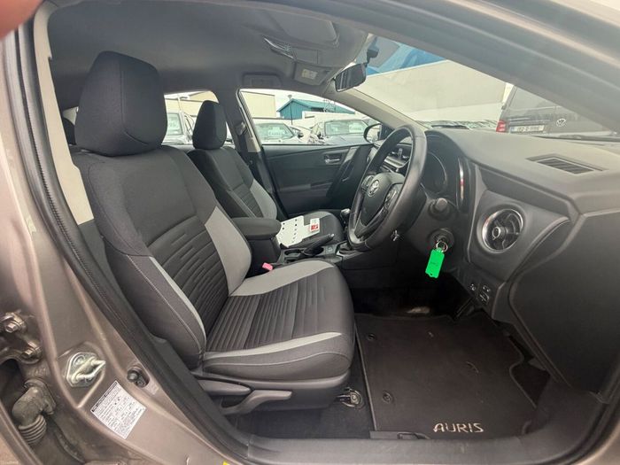 Toyota Auris 2016