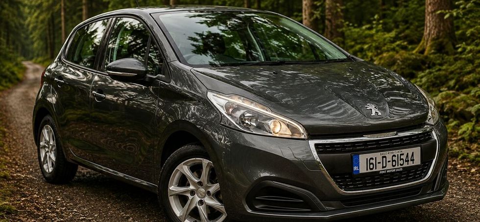 Peugeot 208 2016