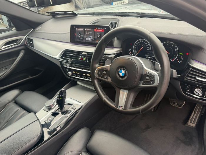 BMW 5 Series 2019