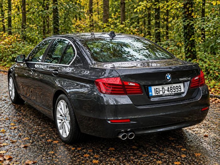 BMW 5 Series 2016