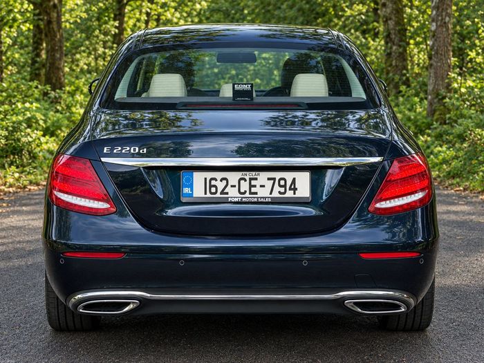 Mercedes-Benz E-Class 2016