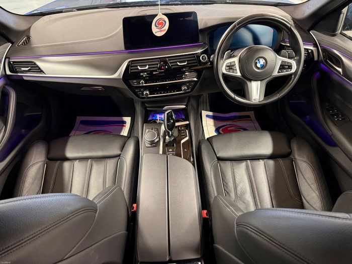 BMW 5 Series 2022
