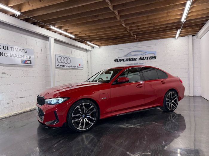 BMW 3 Series 2023