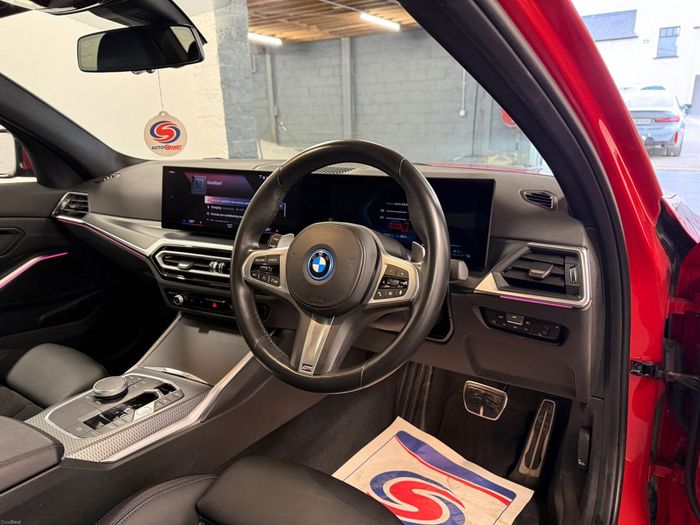 BMW 3 Series 2023