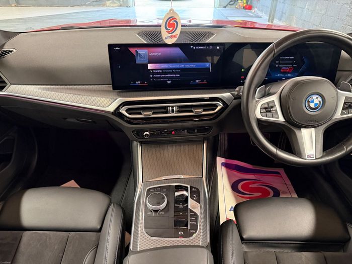 BMW 3 Series 2023