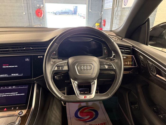 Audi Q8 2022
