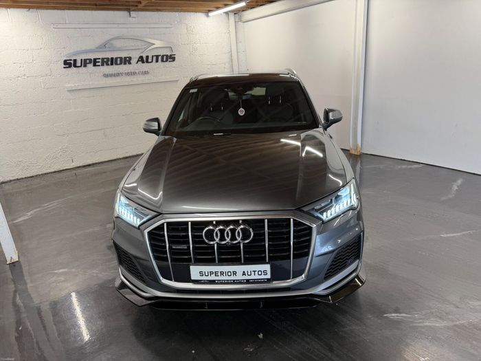 Audi Q7 2021