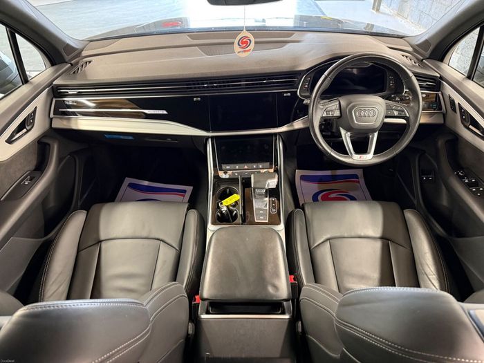 Audi Q7 2021
