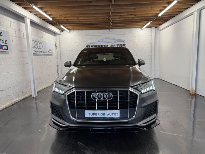Audi Q7 2021