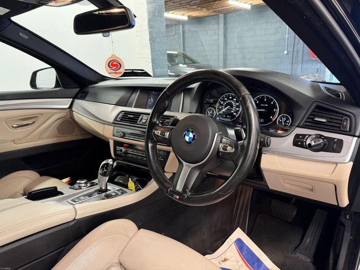 BMW 5 Series 2016