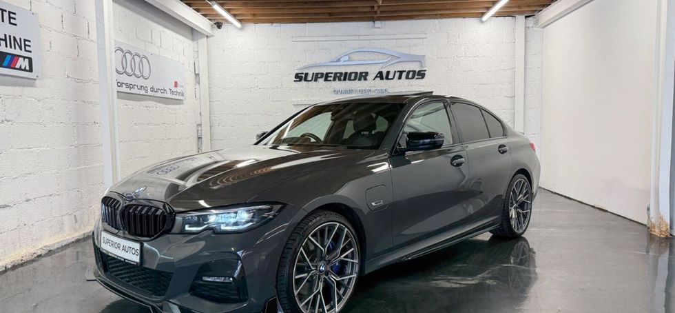 BMW 3 Series 2022