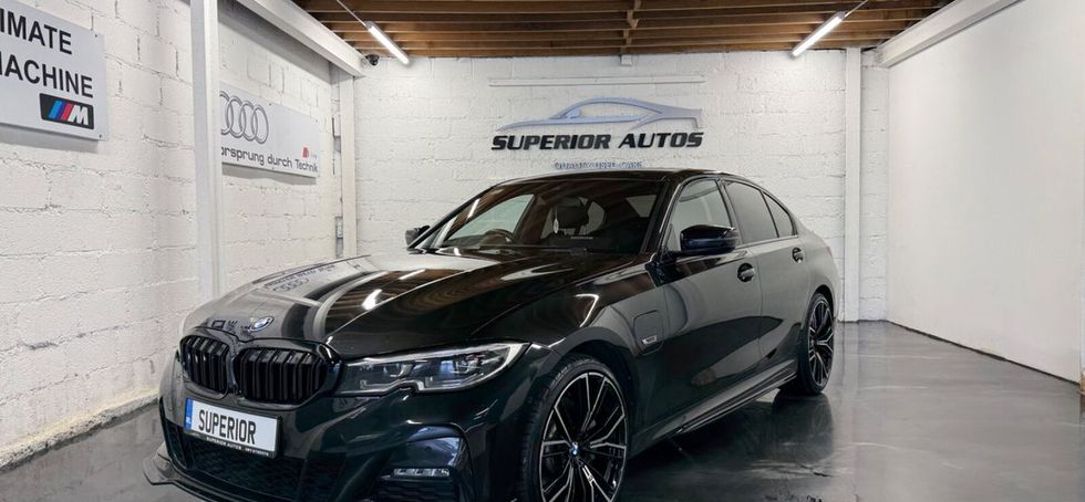 BMW 3 Series 2022