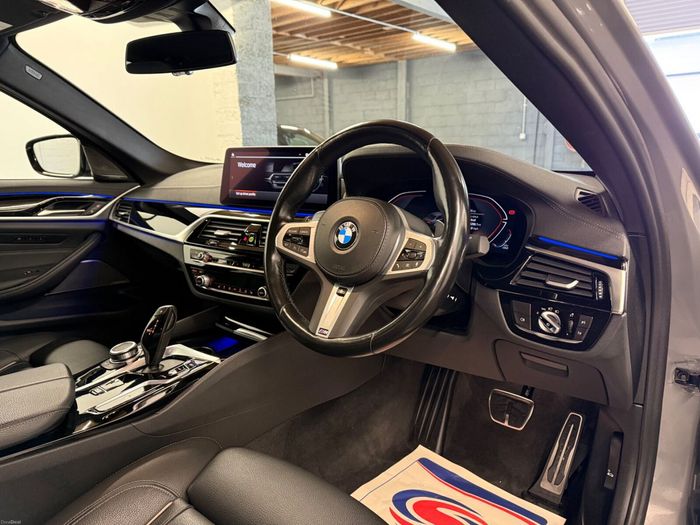 BMW 5 Series 2022