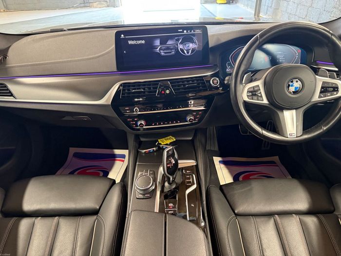 BMW 5 Series 2021
