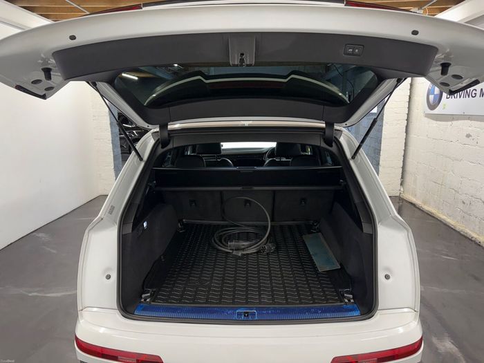 Audi Q7 2021