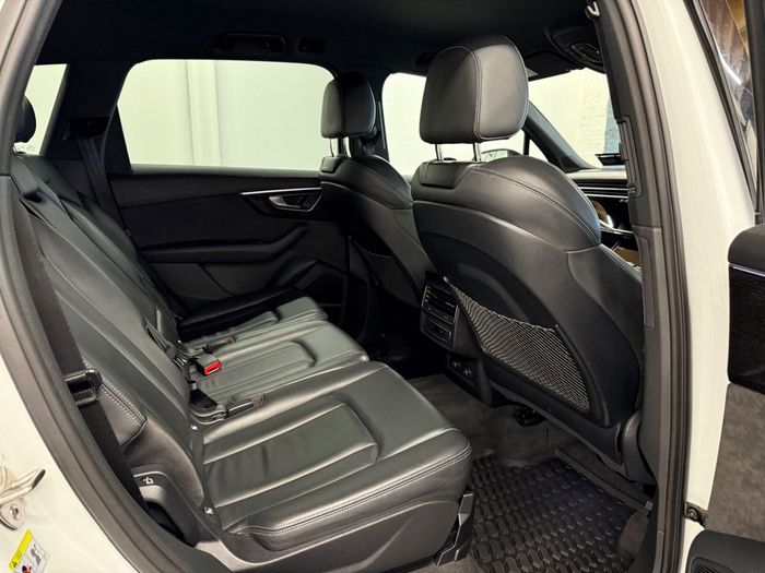 Audi Q7 2021