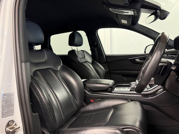 Audi Q7 2021