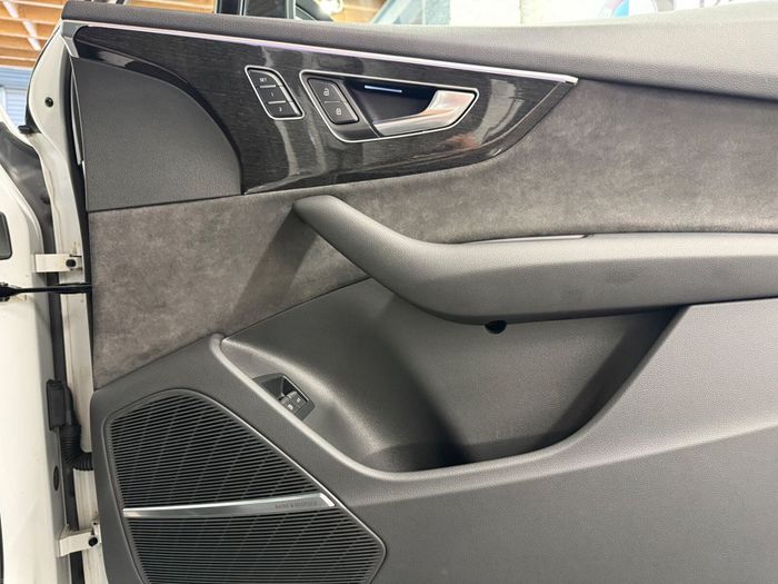 Audi Q7 2021