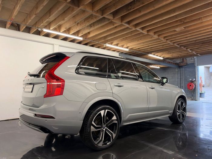 Volvo XC90 2023