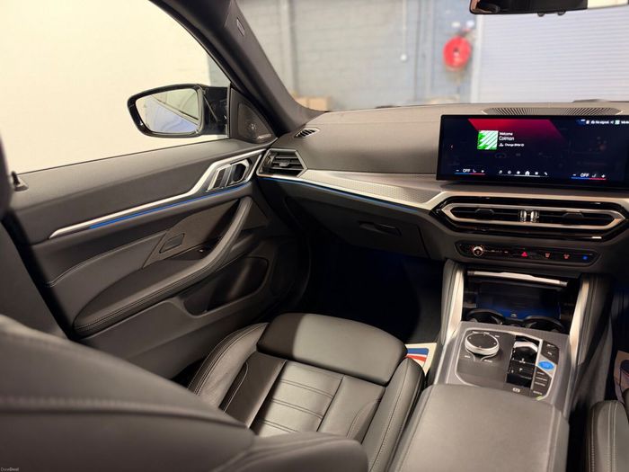 BMW i4 2023
