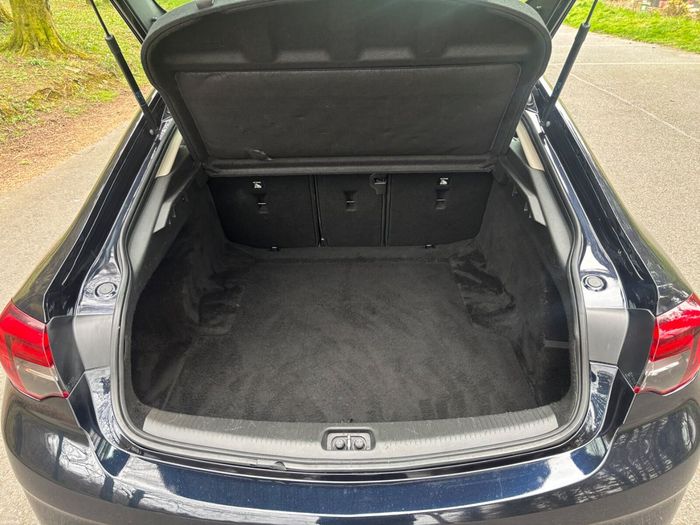 Opel Insignia 2021