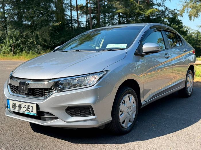 Honda Grace 2018