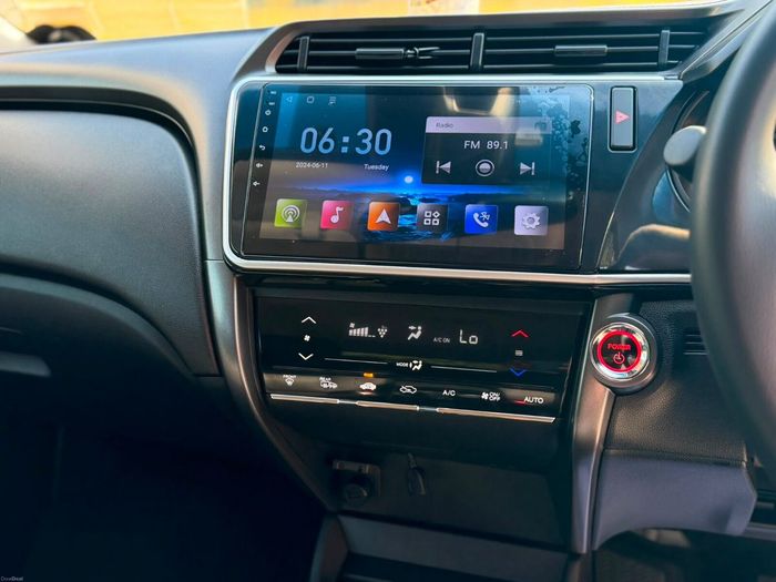 Honda Grace 2018