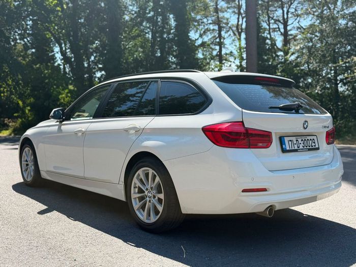 BMW 3 Series 2017
