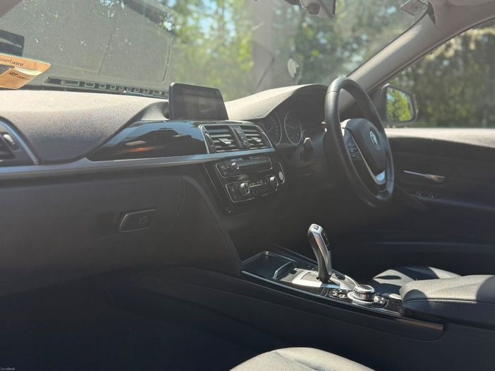 BMW 3 Series 2017