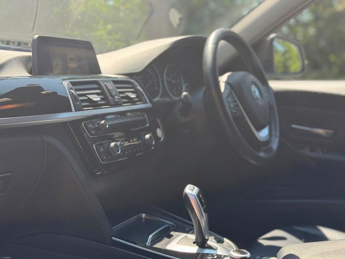BMW 3 Series 2017