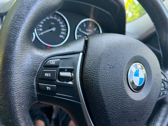 BMW 3 Series 2017