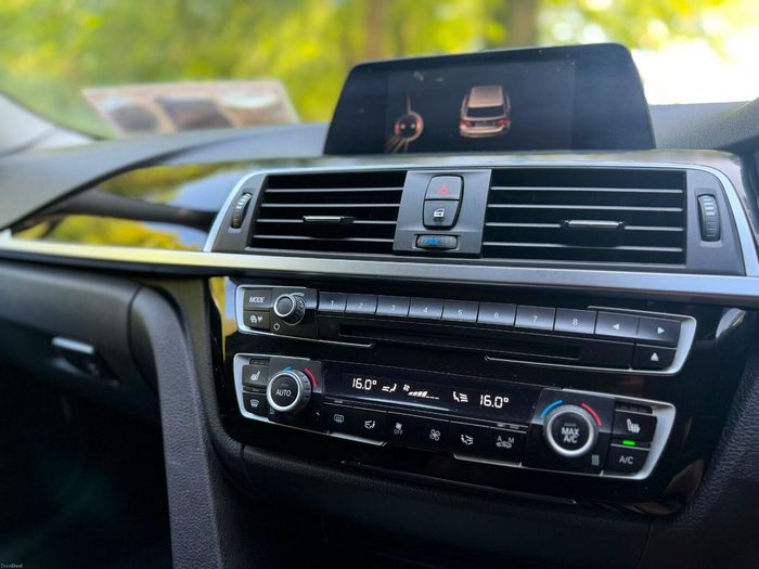 BMW 3 Series 2017