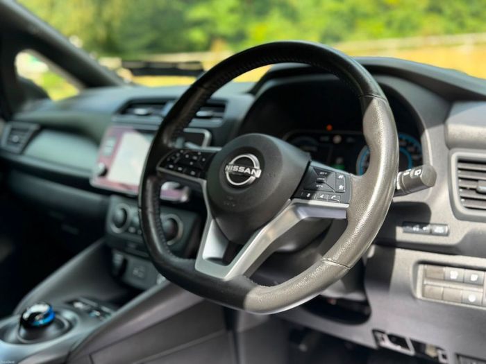 Nissan Leaf 2023