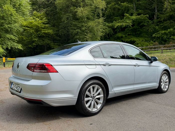Volkswagen Passat 2022