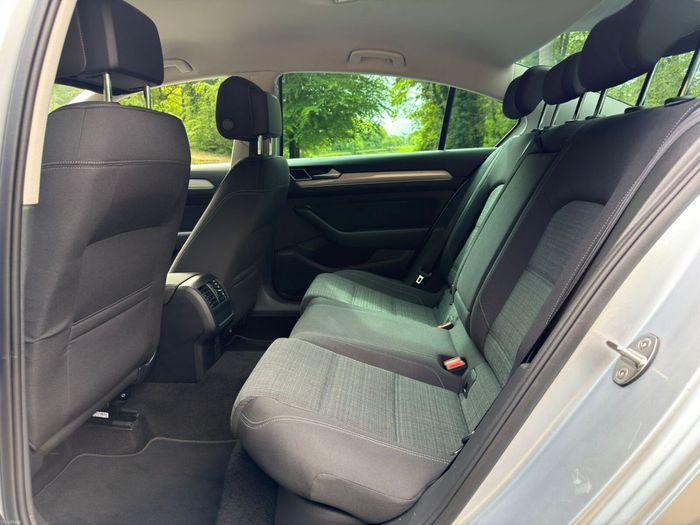 Volkswagen Passat 2022