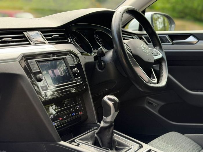 Volkswagen Passat 2022